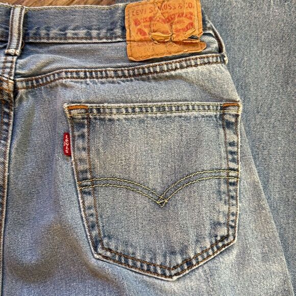 Vintage Levi's 505 Mens Jeans 35 x 32 Perfectly Distressed & Amazing - Picture 5 of 11